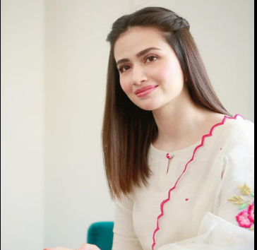 Sana Javed Net Worth