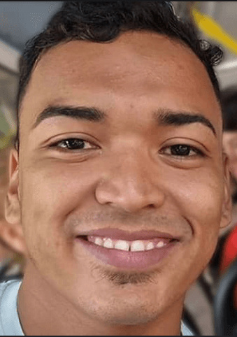 Alfredo Larin Net Worth