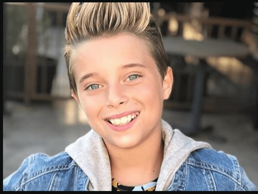 Gavin Magnus Net Worth