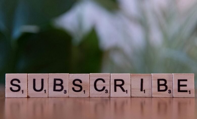 breaking news updates online